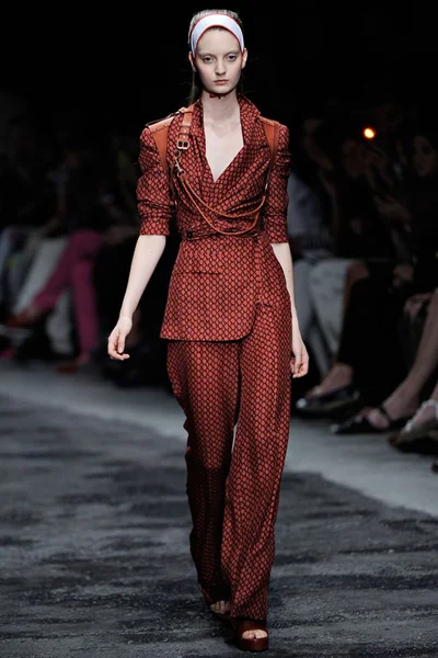 Look 20